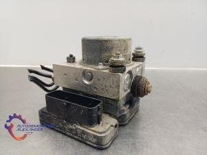 Gebruikte ABS Pomp Fiat Fiorino (225) 1.3 D 16V Multijet Prijs € 14,99 Margeregeling aangeboden door Alexander Autodemontage