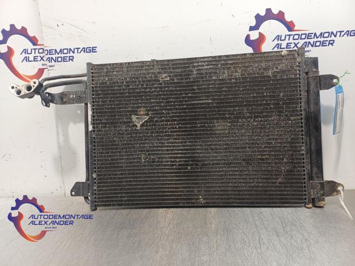 Gebruikte Airco Condensor Skoda Octavia Combi (1Z5) 1.2 TSI Prijs € 34,99 Margeregeling aangeboden door Alexander Autodemontage