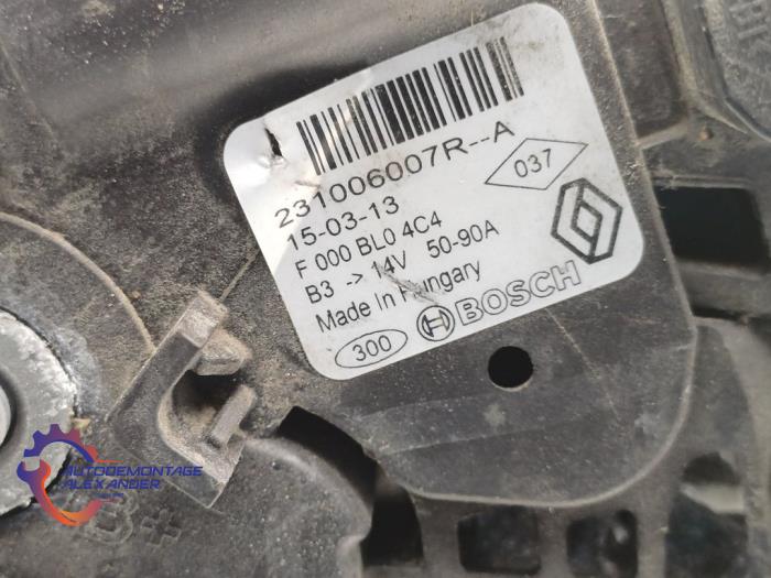 Dynamo van een Renault Twingo III (AH) 1.0 SCe 70 12V 2016