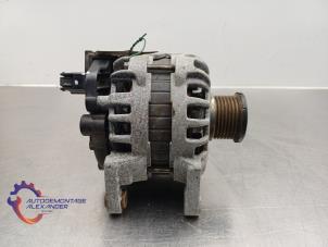 Alternator van een Renault Twingo III (AH) 1.0 SCe 70 12V 2016