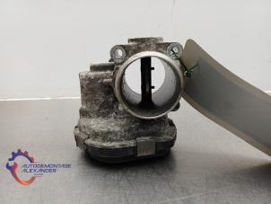 Gebruikte Gasklephuis Ford Fiesta 6 (JA8) 1.6 TDCi 16V ECOnetic Prijs € 4,99 Margeregeling aangeboden door Alexander Autodemontage