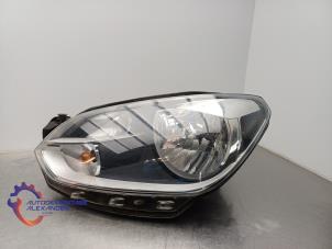 Gebruikte Linker Koplamp Volkswagen Up! (121) 1.0 12V 75 Prijs € 150,00 Inclusief btw aangeboden door Alexander Autodemontage