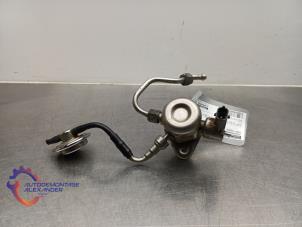 Gebruikte Hogedrukpomp Ford Fiesta 6 (JA8) 1.0 EcoBoost 12V 100 Prijs op aanvraag aangeboden door Alexander Autodemontage