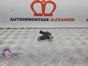 Gebruikte Oliedruk sensor Opel Astra K 1.6 CDTI 110 16V Prijs € 25,00 Margeregeling aangeboden door Alexander Autodemontage