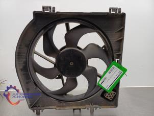 Gebruikte Koelvin Renault Twingo II (CN) 1.2 16V Prijs € 24,99 Margeregeling aangeboden door Alexander Autodemontage