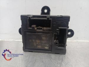 Gebruikte Deur module Ford Fiesta 6 (JA8) 1.0 EcoBoost 12V 125 Prijs € 34,99 Inclusief btw aangeboden door Alexander Autodemontage