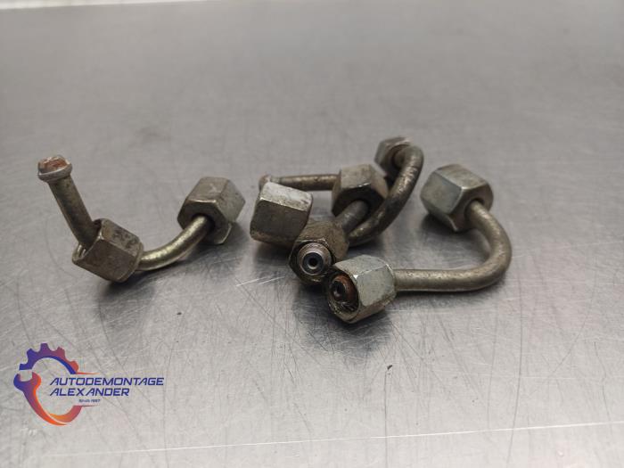 Gebruikte Dieselleiding Set Fiat Grande Punto (199) 1.3 JTD Multijet 16V Prijs op aanvraag aangeboden door Alexander Autodemontage