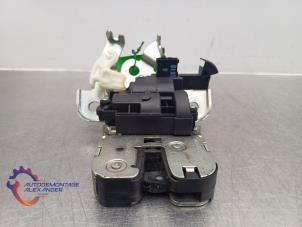 Gebruikte Slotmechaniek Achterklep Seat Exeo ST (3R5) 1.8 TSI 16V Prijs op aanvraag aangeboden door Alexander Autodemontage