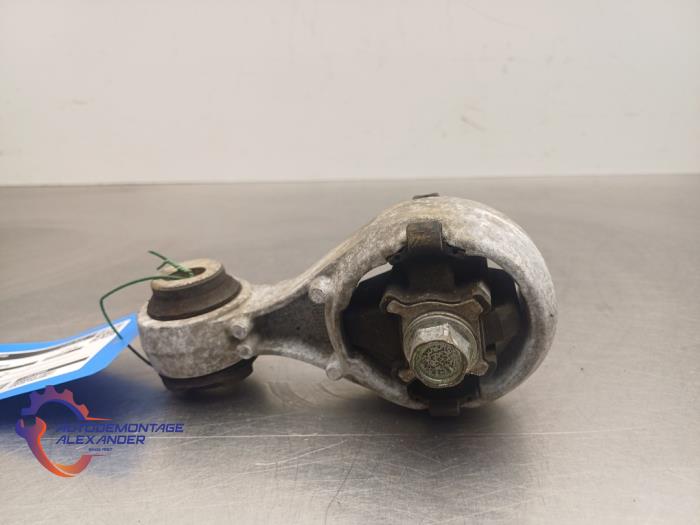 Gebruikte Motorsteun Nissan Qashqai (J10) 1.5 dCi DPF Prijs € 20,00 Margeregeling aangeboden door Alexander Autodemontage