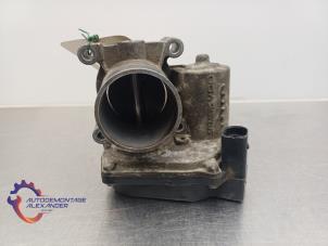 Gebruikte Gasklephuis Volkswagen Polo IV (9N1/2/3) 1.2 12V Prijs € 40,00 Margeregeling aangeboden door Alexander Autodemontage
