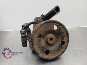 Gebruikte Pomp Servo Ford Transit 2.2 TDCi 16V 4x4 Prijs op aanvraag aangeboden door Alexander Autodemontage