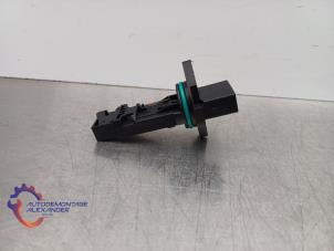 Gebruikte Luchtmassameter Mercedes CLK (C209) 2.6 240 V6 18V Prijs € 44,99 Inclusief btw aangeboden door Alexander Autodemontage