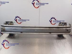 Gebruikte Bumperbalk voor Ford Transit Courier 1.5 TDCi 75 Prijs € 80,00 Margeregeling aangeboden door Alexander Autodemontage