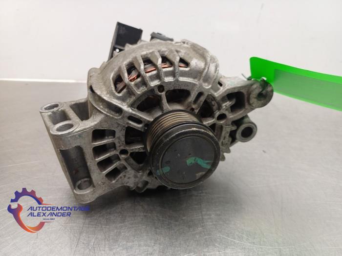 Gebruikte Dynamo Ford C-Max (DXA) 1.5 Ti-VCT EcoBoost 150 16V Prijs € 65,00 Inclusief btw aangeboden door Alexander Autodemontage