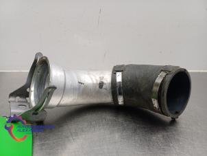 Gebruikte Turboslang Mercedes E Estate (S213) E-200 EQ Boost 2.0 Turbo 16V Prijs op aanvraag aangeboden door Alexander Autodemontage