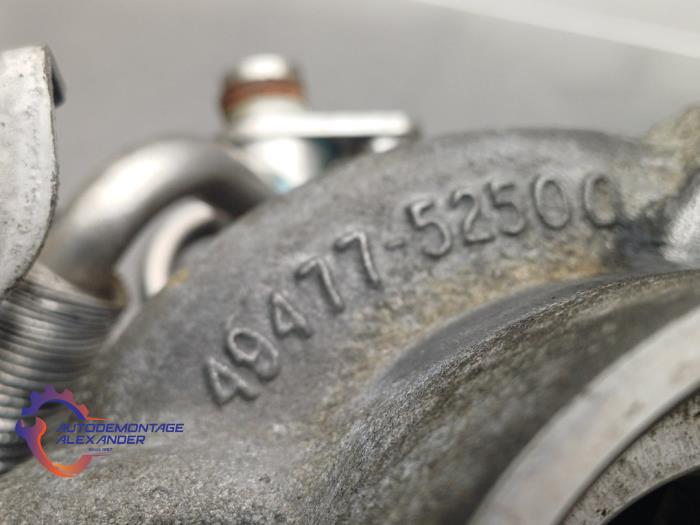 Turbo van een BMW 3 serie (F30) 320i 2.0 16V 2016