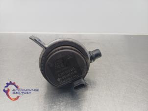 Gebruikte Waterpomp Mercedes C (W205) C-160 1.5 EQ Boost Prijs op aanvraag aangeboden door Alexander Autodemontage