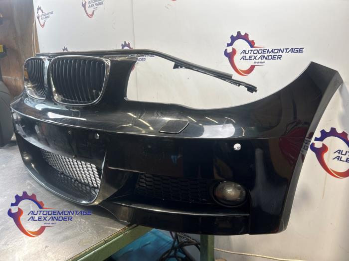 Voorbumper BMW 5-Serie O258169 - VanGilsAutomotive Voorbumper BMW 5-Serie O258169 - VanGilsAutomotive