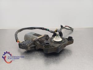 Gebruikte Motor electrisch raam Mercedes S (W220) 3.2 S-320 CDI Lang Prijs op aanvraag aangeboden door Alexander Autodemontage