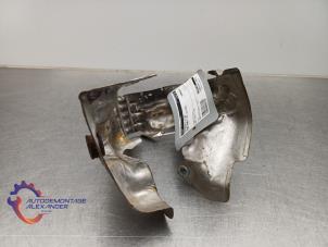 Gebruikte Hitteschild uitlaat Ford Transit Custom 2.0 TDCi 16V Eco Blue 129 Prijs op aanvraag aangeboden door Alexander Autodemontage