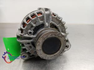 Gebruikte Dynamo Volvo V40 Cross Country (MZ) 2.0 T5 16V AWD Prijs € 65,00 Inclusief btw aangeboden door Alexander Autodemontage