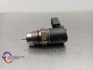 Gebruikte Brandstof Drukregelaar Ford Transit Custom 2.0 TDCi 16V Eco Blue 170 Prijs op aanvraag aangeboden door Alexander Autodemontage