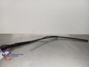 Gebruikte Ruitenwisserarm voor Ford Transit Connect (PJ2) 1.5 TDCi Prijs op aanvraag aangeboden door Alexander Autodemontage