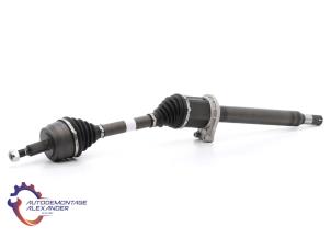 Nieuwe Steekas rechts-voor Volkswagen Transporter Prijs € 238,39 Inclusief btw aangeboden door Alexander Autodemontage