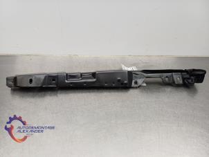 Gebruikte Diversen BMW 1 serie (E88) 118d 16V Prijs op aanvraag aangeboden door Alexander Autodemontage