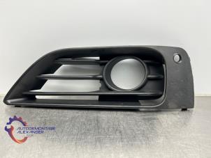 Gebruikte Afdekplaat mistlamp rechts BMW 2 serie Active Tourer (F45) 218i 1.5 TwinPower Turbo 12V Prijs op aanvraag aangeboden door Alexander Autodemontage