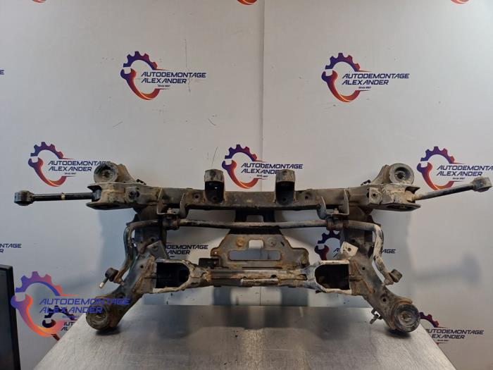 Gebruikte Subframe Kia Sorento III (UM) 2.2 CRDi 16V VGT 4x4 Prijs op aanvraag aangeboden door Alexander Autodemontage