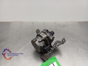 Gebruikte Waterpomp BMW 7 serie (F01/02/03/04) Active Hybrid V8 32V Prijs op aanvraag aangeboden door Alexander Autodemontage