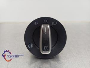 Gebruikte Licht Schakelaar Volkswagen Golf VI (5K1) 1.2 TSI BlueMotion Prijs € 12,10 Inclusief btw aangeboden door Alexander Autodemontage