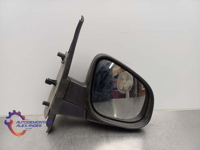 Gebruikte Spiegel Buiten rechts Renault Kangoo Express (FW) 1.5 dCi 95 Prijs € 96,80 Inclusief btw aangeboden door Alexander Autodemontage