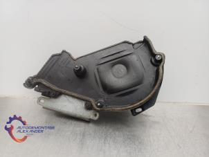 Gebruikte Distributiedeksel Peugeot 208 I (CA/CC/CK/CL) 1.4 HDi Prijs op aanvraag aangeboden door Alexander Autodemontage