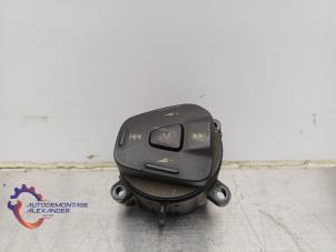 Gebruikte Schakelaar stuurbediening Ford Fiesta 6 (JA8) 1.5 TDCi Prijs op aanvraag aangeboden door Alexander Autodemontage