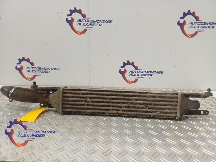 Gebruikte Intercooler Fiat Punto III (199) 1.3 JTD Multijet Start&Stop 16V Prijs € 50,00 Inclusief btw aangeboden door Alexander Autodemontage
