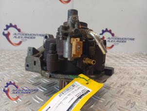 Gebruikte Dieselpomp Ford Focus 3 1.6 TDCi Prijs op aanvraag aangeboden door Alexander Autodemontage