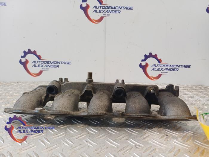 Gebruikte Inlaatspruitstuk Volvo S40 (MS) 2.5 T5 20V Prijs op aanvraag aangeboden door Alexander Autodemontage