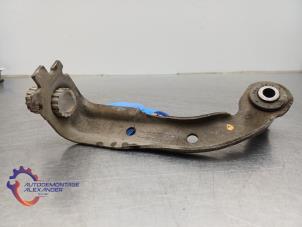 Gebruikte Steun (diversen) Renault Clio IV (5R) 0.9 Energy TCE 90 12V Prijs op aanvraag aangeboden door Alexander Autodemontage