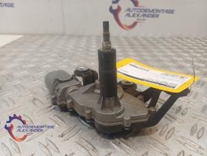 Gebruikte Motor Ruitenwisser achter Skoda Fabia II Combi 1.2 TDI 12V Greenline Prijs op aanvraag aangeboden door Alexander Autodemontage