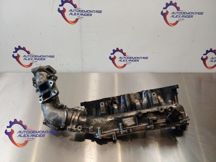 Gebruikte Spruitstuk Inlaat Opel Astra J Sports Tourer (PD8/PE8/PF8) 1.7 CDTi 16V Prijs op aanvraag aangeboden door Alexander Autodemontage