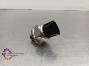 Gebruikte Brandstofdruk sensor Opel Astra J Sports Tourer (PD8/PE8/PF8) 1.7 CDTi 16V Prijs op aanvraag aangeboden door Alexander Autodemontage