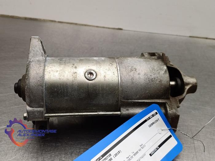 Startmotor van een Volvo V90 II (PW) 2.0 D4 16V 2019