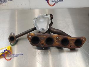 Gebruikte Uitlaatspruitstuk Toyota Yaris III (P13) 1.5 16V Dual VVT-iE Prijs op aanvraag aangeboden door Alexander Autodemontage