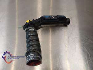 Gebruikte Intercooler Buis Ford Transit Custom 2.2 TDCi 16V Prijs € 44,99 Inclusief btw aangeboden door Alexander Autodemontage