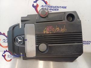 Gebruikte Afdekplaat motor Mercedes C (W204) 3.0 C-320 CDI V6 24V Prijs € 59,99 Inclusief btw aangeboden door Alexander Autodemontage