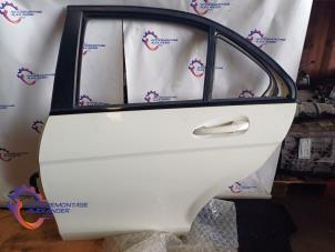 Gebruikte Deur 4Deurs links-achter Mercedes C (W204) 2.2 C-200 CDI 16V Eco Prijs € 149,99 Inclusief btw aangeboden door Alexander Autodemontage