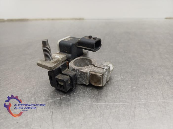 Gebruikte Accu sensor Renault Trafic (1FL/2FL/3FL/4FL) 1.6 dCi 120 Twin Turbo Prijs € 49,99 Inclusief btw aangeboden door Alexander Autodemontage