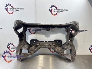 Gebruikte Subframe Mercedes CLK (C209) 2.6 240 V6 18V Prijs op aanvraag aangeboden door Alexander Autodemontage